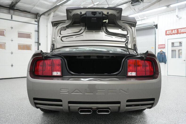 2005 Ford Mustang