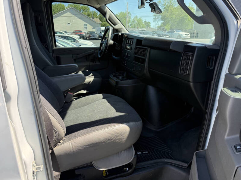 2018 Chevrolet Express 2500