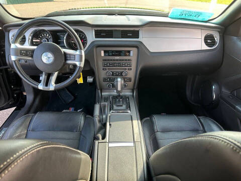 2014 Ford Mustang V6 Premium