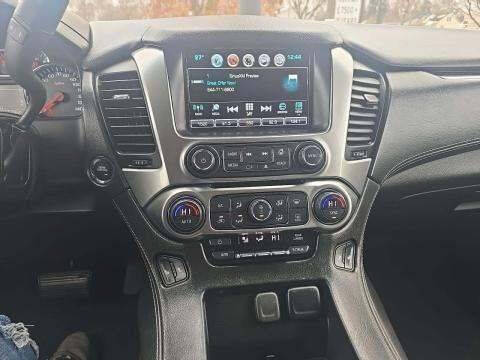 2017 Chevrolet Suburban LT