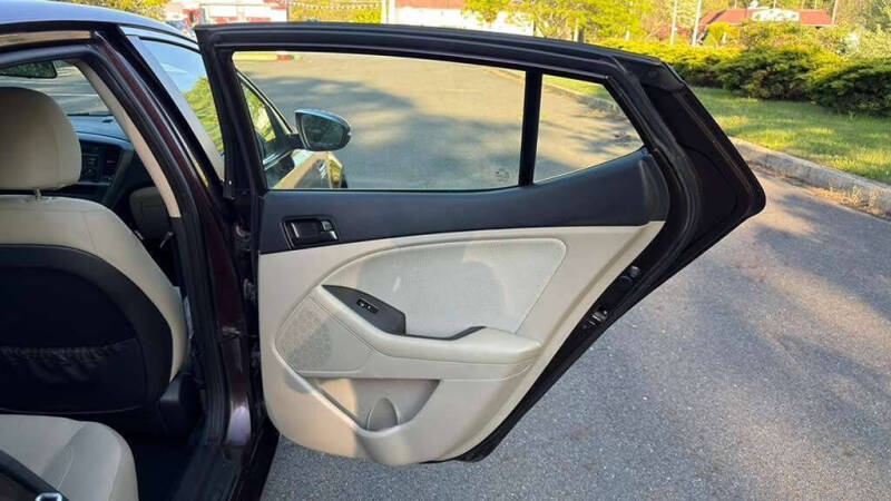 2012 Kia Optima LX