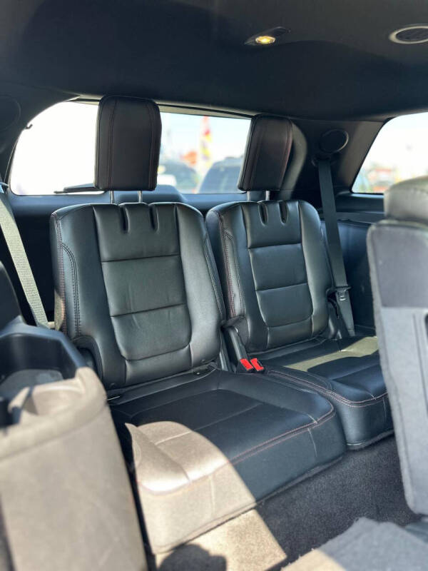 2016 Ford Explorer Sport