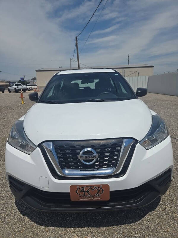 2020 Nissan Kicks S