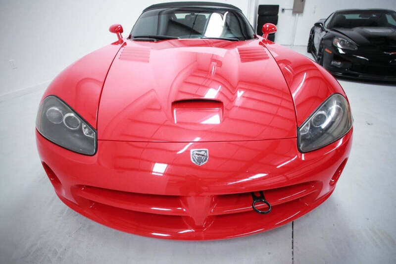 2003 Dodge Viper SRT-10