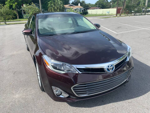 2013 Toyota Avalon Hybrid for sale at Consumer Auto Credit in Tampa FL