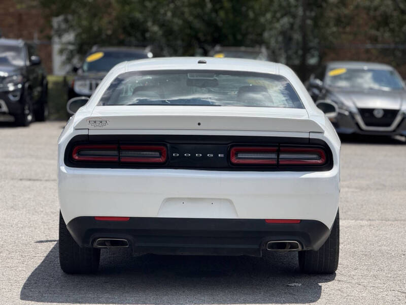2019 Dodge Challenger SXT