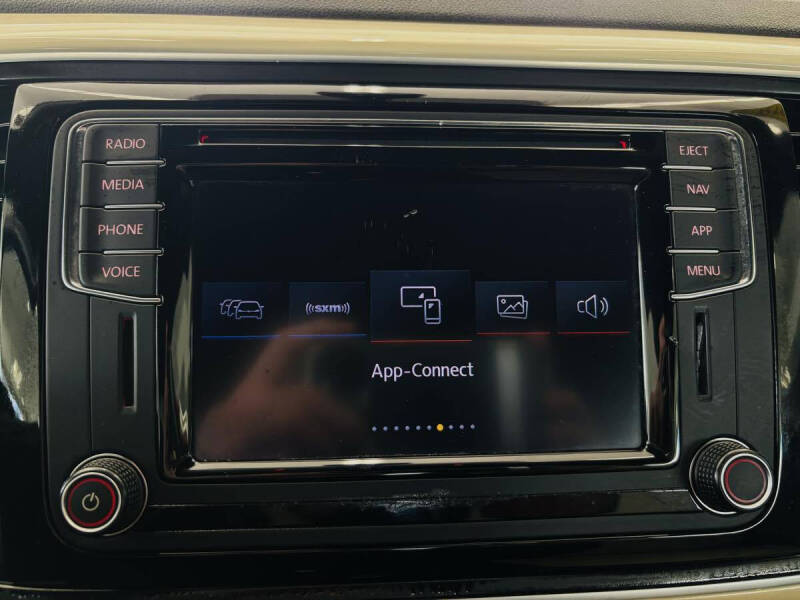 2019 Volkswagen Beetle Convertible