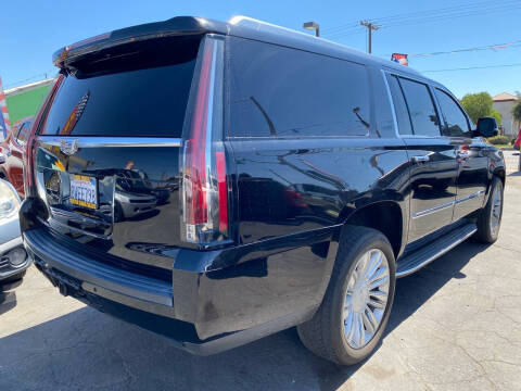 2016 Cadillac Escalade ESV Standard