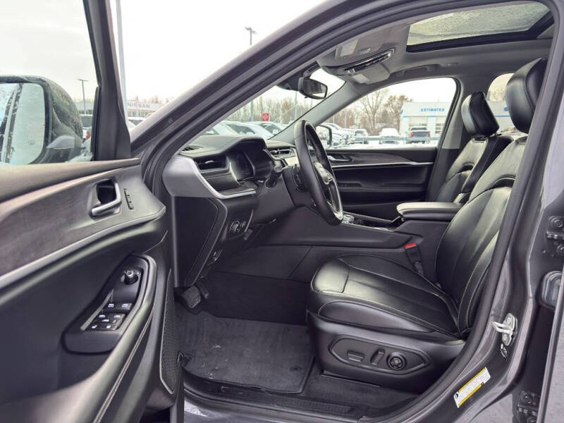 2022 Jeep Grand Cherokee L Limited