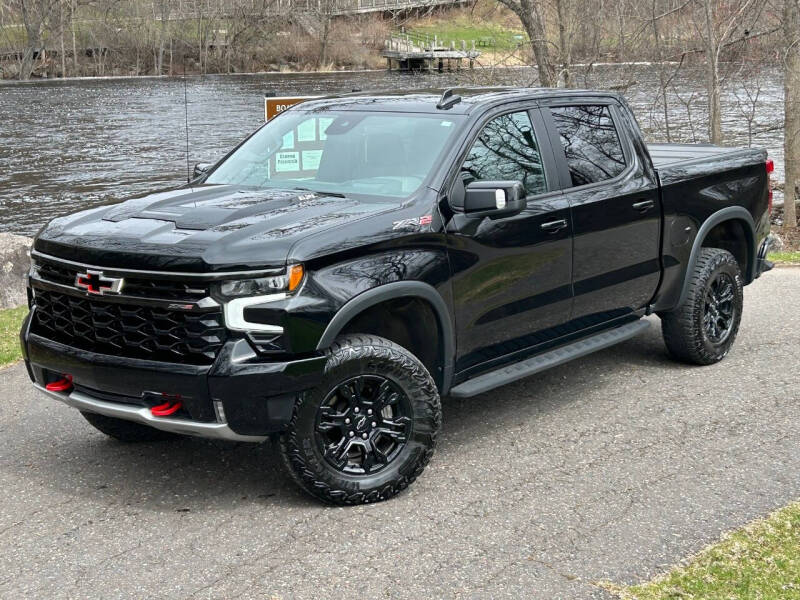 2022 Chevrolet Silverado 1500 ZR2's photo