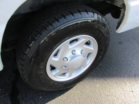 2014 Ford E-Series E-350 SD