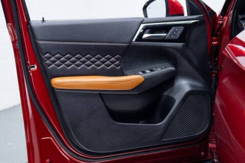 2023 Mitsubishi Outlander PHEV SEL