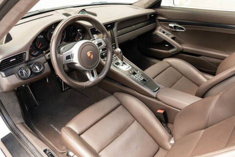 2015 Porsche 911