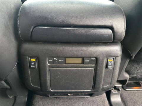 2017 Infiniti QX80