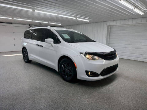 2019 Chrysler Pacifica Touring L Plus