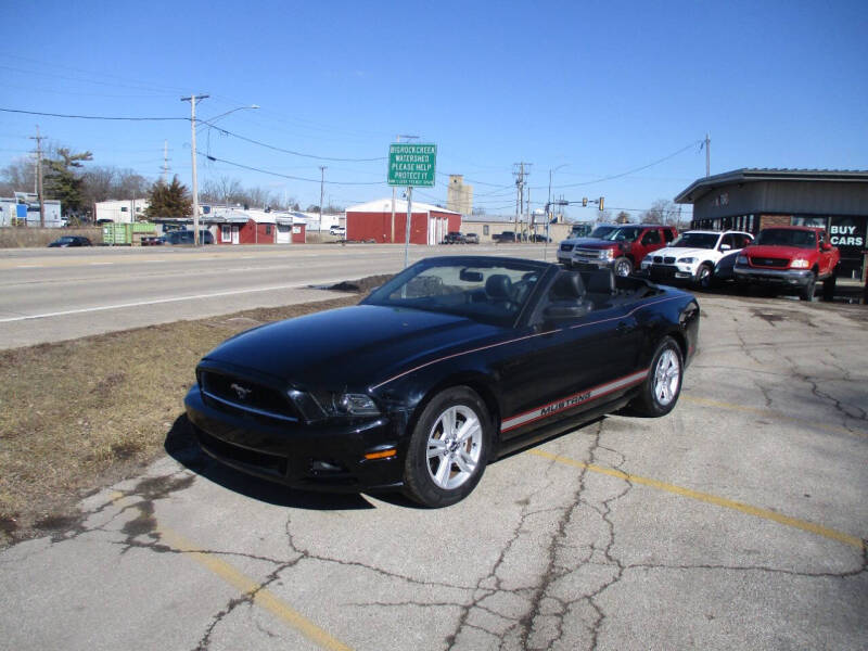 2014 Ford Mustang for sale at RJ Motors in Plano IL