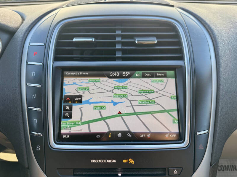 2016 Lincoln MKX Select