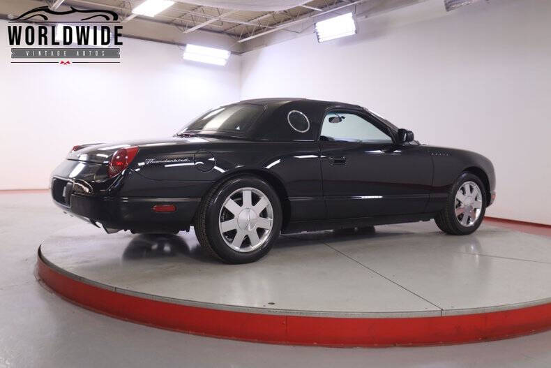 2002 Ford Thunderbird Deluxe