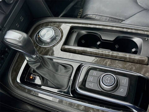 2023 Nissan Armada Platinum