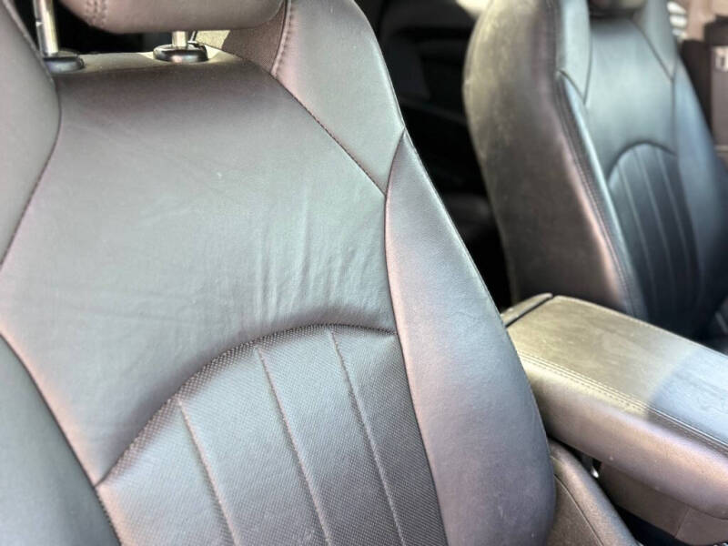 2012 GMC Acadia Denali