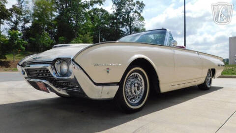 1962 Ford Thunderbird