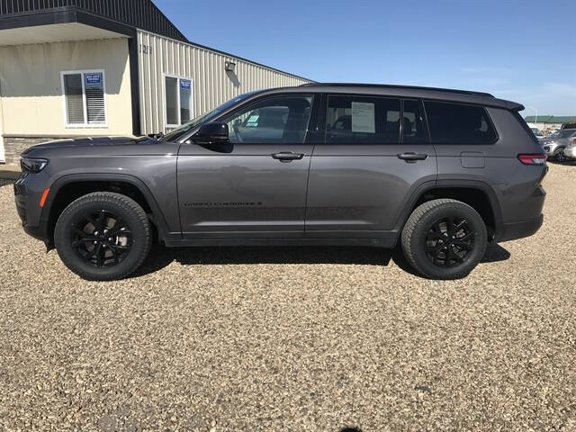 2024 Jeep Grand Cherokee L Altitude's photo