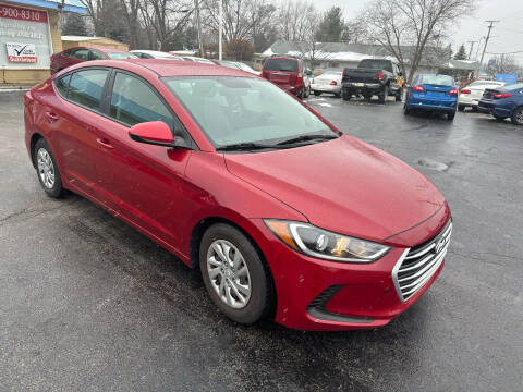 2017 Hyundai Elantra for sale at Steerz Auto Sales in Frankfort IL