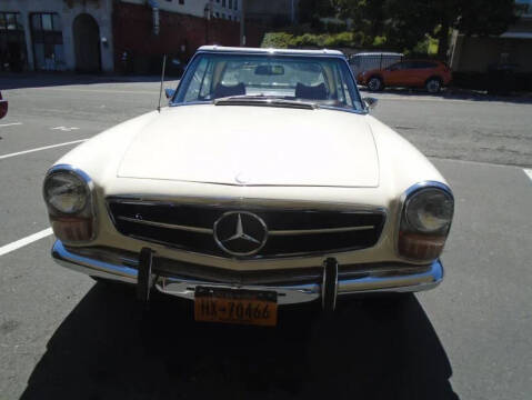 1970 Mercedes-Benz 280-Class