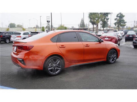 2021 Kia Forte GT Line