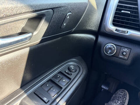 2016 GMC Acadia SLE-2