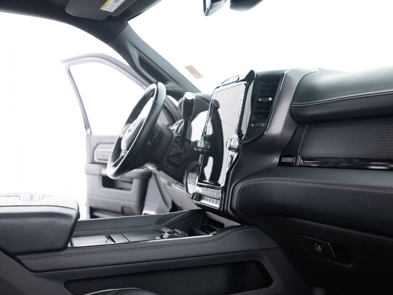 Used Car 2022 Ram 2500  Limited 4x4 4dr Crew Cab 6.3 Ft. Sb Pickup For Sale Under $60,000 In Coal City, Illinois