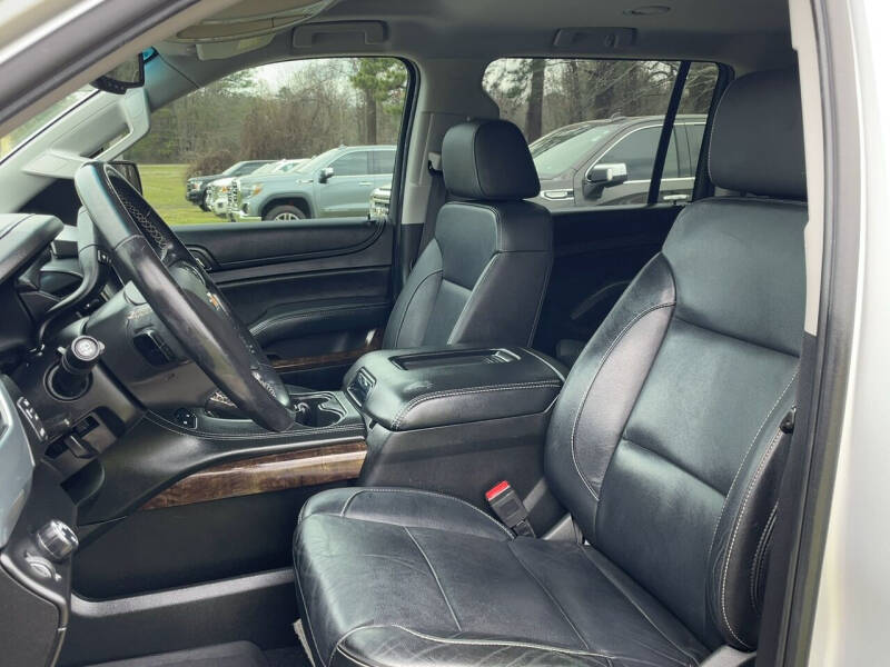 2019 Chevrolet Suburban LT