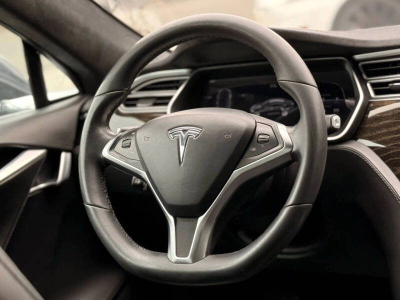 2016 Tesla Model S