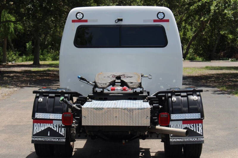 2024 Ford F-600 Super Duty