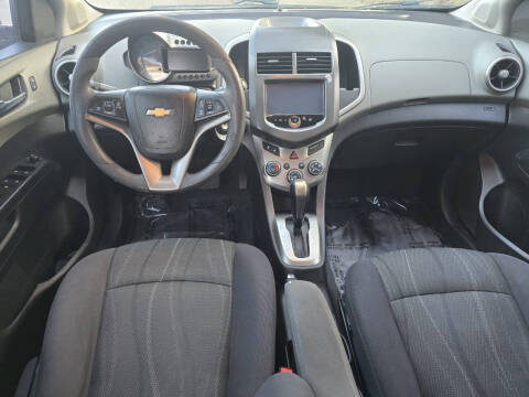 2015 Chevrolet Sonic LT Auto