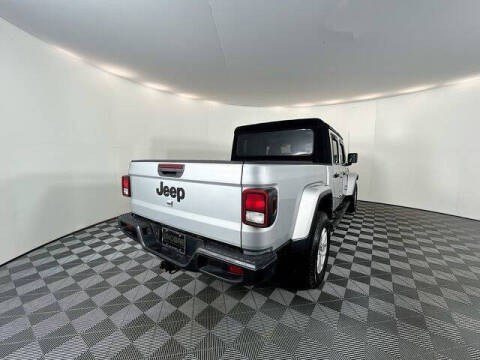 2023 Jeep Gladiator Sport