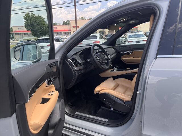 2024 Volvo XC90 Recharge T8 Ultimate Bright Theme 7P