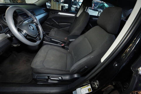 2017 Volkswagen Passat 1.8T S