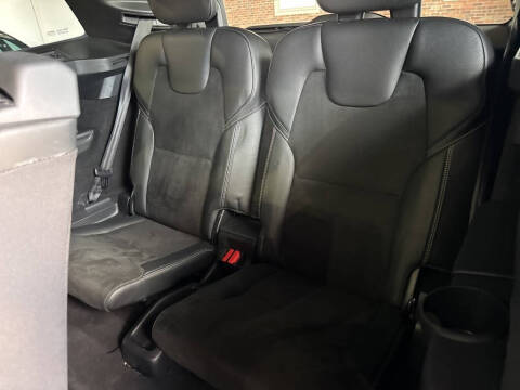 2019 Volvo XC90 T5 R-Design