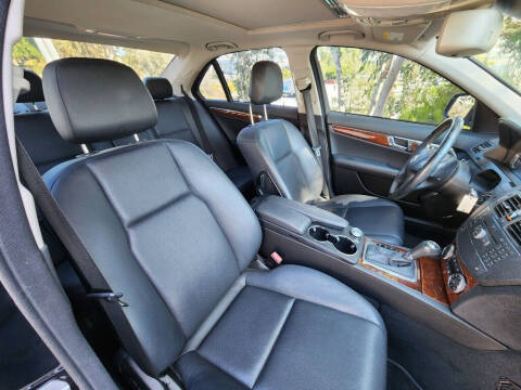 2009 Mercedes-Benz C-Class