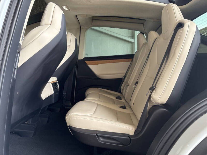 2018 Tesla Model X 75D