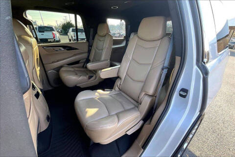 2020 Cadillac Escalade Platinum