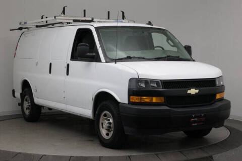 2023 Chevrolet Express 2500