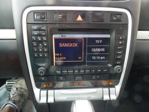 2004 Porsche Cayenne Turbo