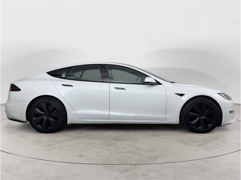 2022 Tesla Model S