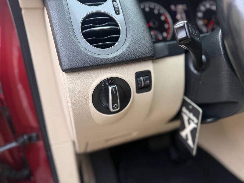 2015 Volkswagen Tiguan S