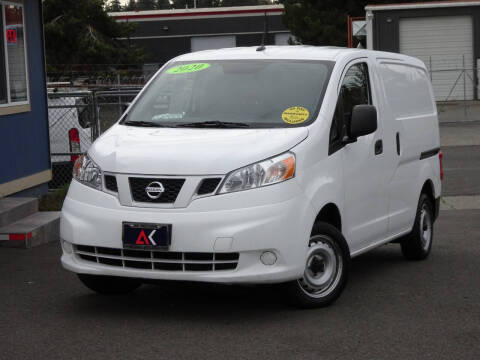 2020 Nissan NV200 SV