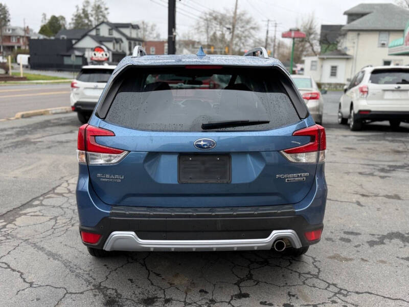 2023 Subaru Forester Touring
