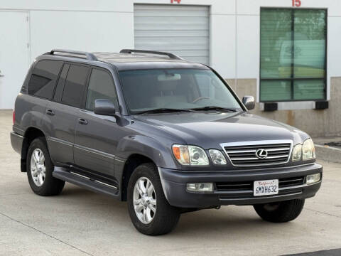 2004 Lexus LX 470