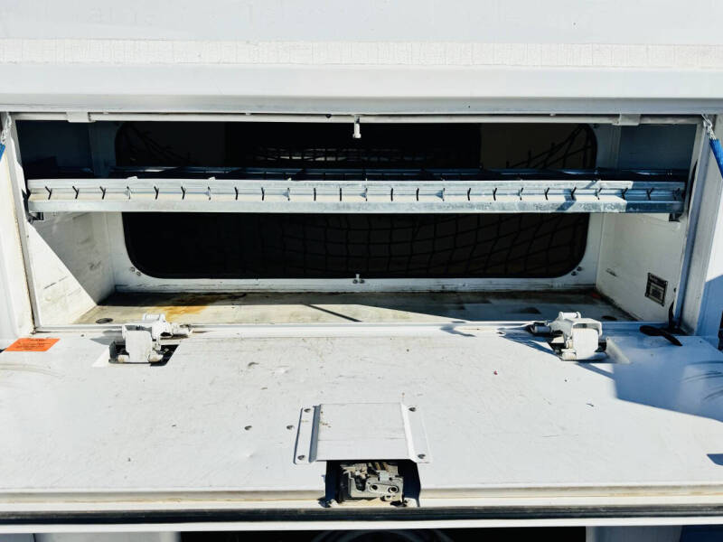 2011 Ford E-Series E-350 SD